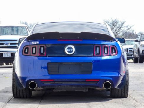 Used 2013 Ford Mustang GT image 4