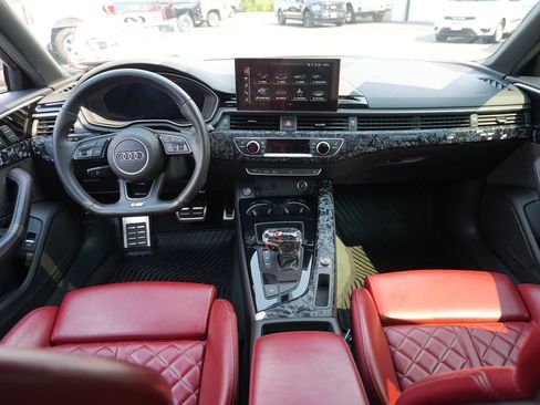 Used 2020 Audi S4 Premium Plus w/ Premium Plus Package AWD/4WD image 27