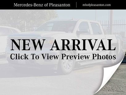 Used 2015 GMC Sierra 1500 SLT w/ SLT Crew Cab Value Package