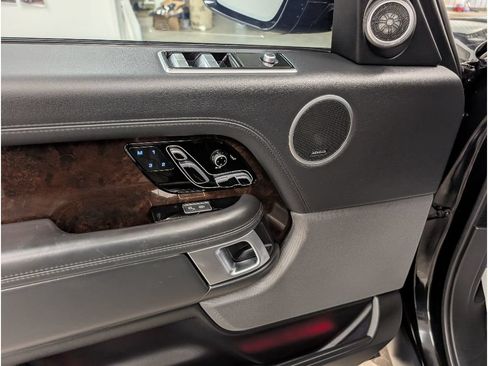 Used 2020 Land Rover Range Rover HSE AWD/4WD image 8