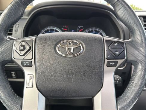 Used 2015 Toyota 4Runner Limited AWD/4WD image 99