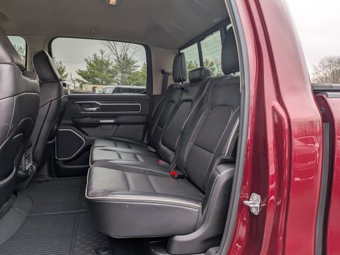 Used 2021 RAM 1500 Laramie image 9