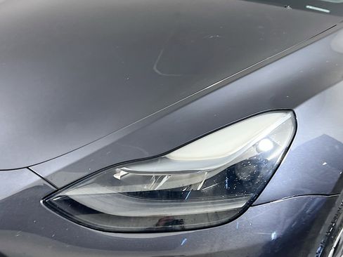 Used 2024 Tesla Model Y Long Range AWD/4WD image 11