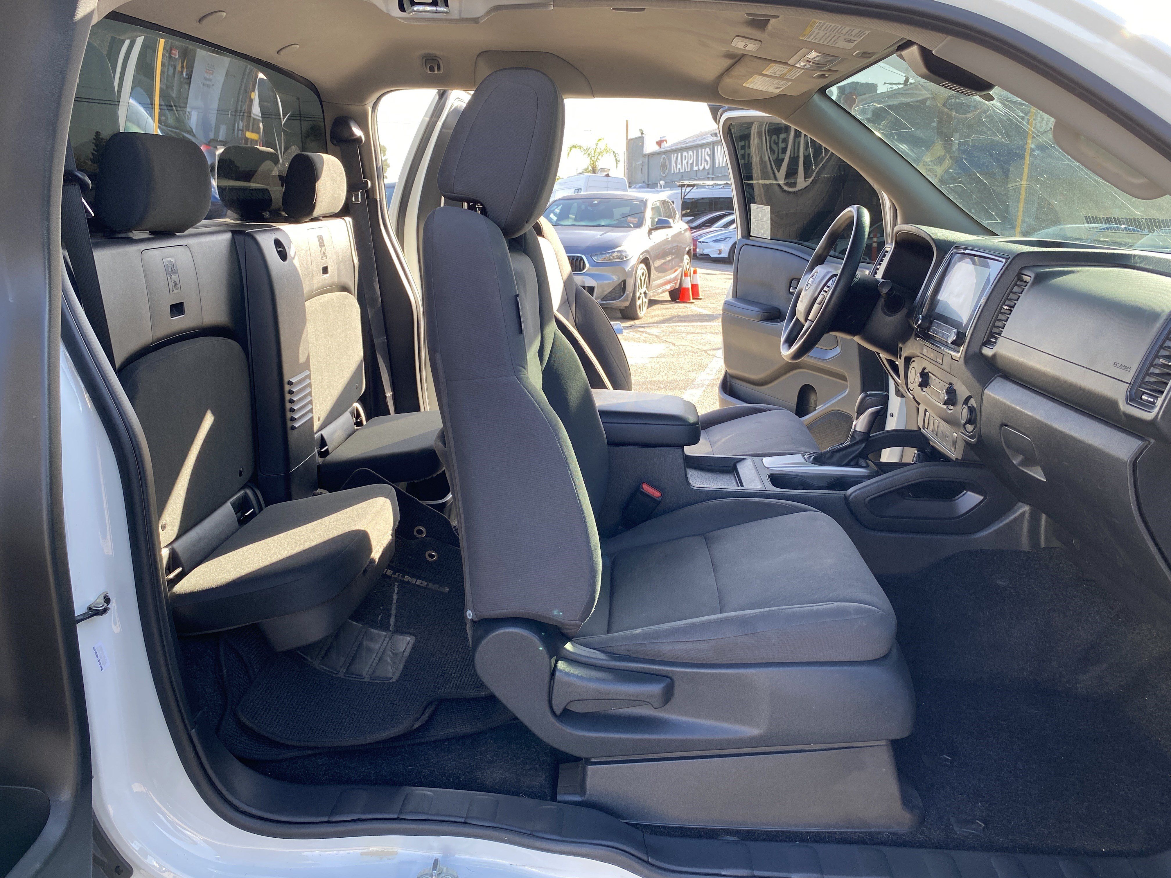 Used 2024 Nissan Frontier S RWD image 18