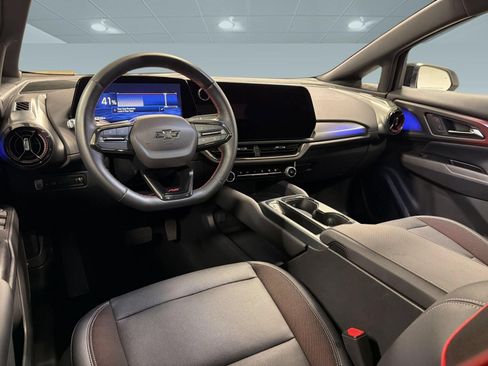 Used 2024 Chevrolet Equinox EV RS FWD image 29