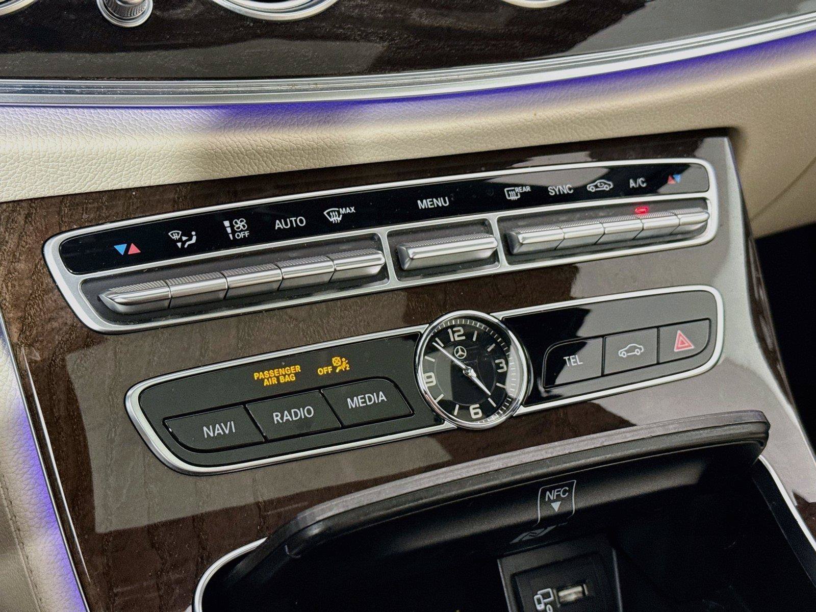Used 2019 Mercedes-Benz E 300 image 26