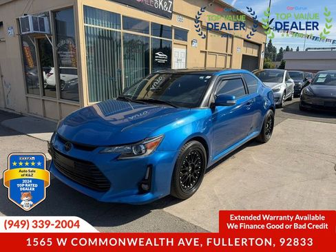Used 2015 Scion tC FWD image 9