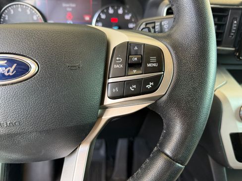 Certified 2020 Ford Explorer XLT w/ Equipment Group 202A RWD image 18