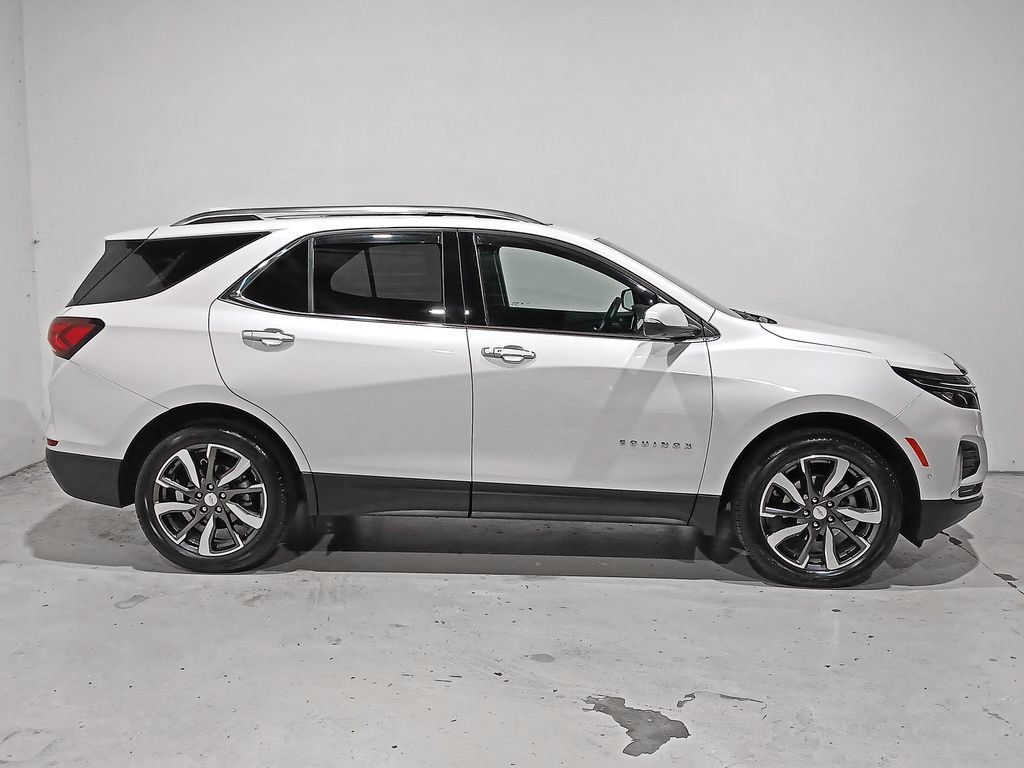 Used 2024 Chevrolet Equinox Premier AWD/4WD image 7