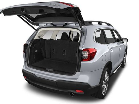 Used 2023 Subaru Ascent Limited image 7