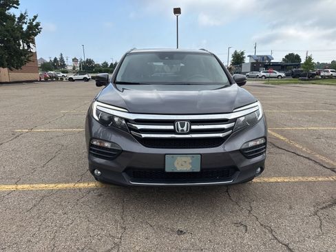 Used 2017 Honda Pilot Touring image 14