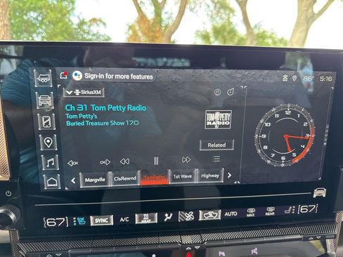 Used 2024 GMC Hummer EV 3X AWD/4WD image 34