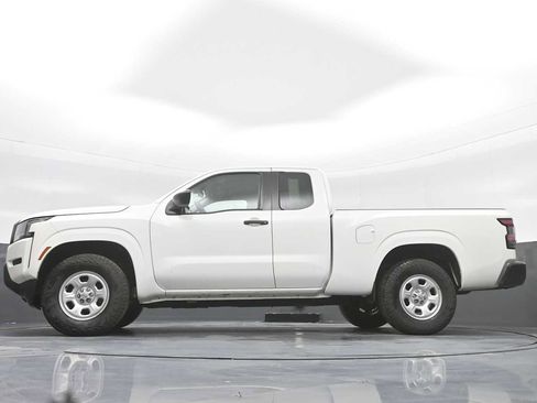 Used 2022 Nissan Frontier S image 30