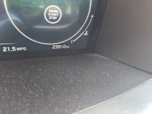 Used 2023 Kia Sorento SX AWD/4WD image 5