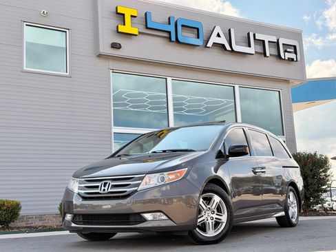 Used 2013 Honda Odyssey Touring Elite image 1