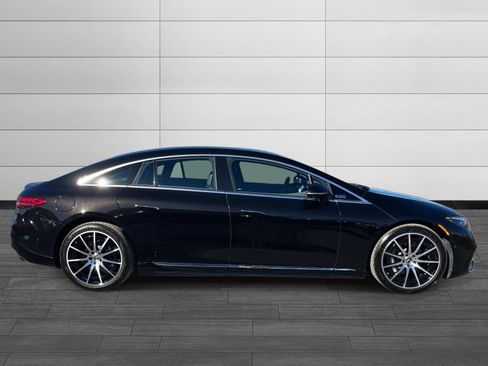 Used 2023 Mercedes-Benz EQS 450+ Sedan image 2