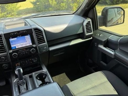 Used 2019 Ford F150 XLT w/ Equipment Group 302A Luxury AWD/4WD image 27