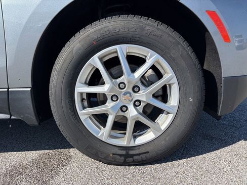 Used 2023 Chevrolet Equinox LT image 12