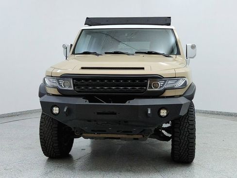 Used 2013 Toyota FJ Cruiser Base image 8