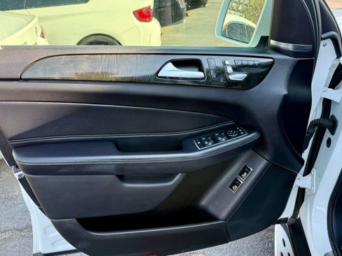 Used 2018 Mercedes-Benz GLS 450 4MATIC image 12