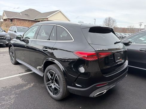 Used 2026 Mercedes-Benz GLC 300 4MATIC image 5