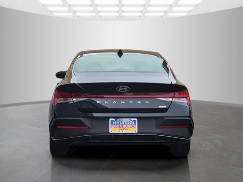 New 2026 Hyundai Elantra Blue image 6