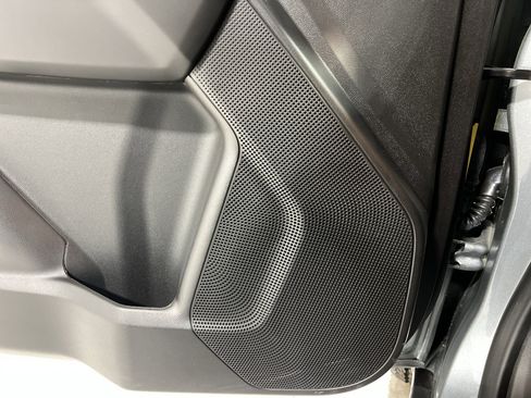 New 2025 GMC Canyon Elevation w/ Convenience Package image 23