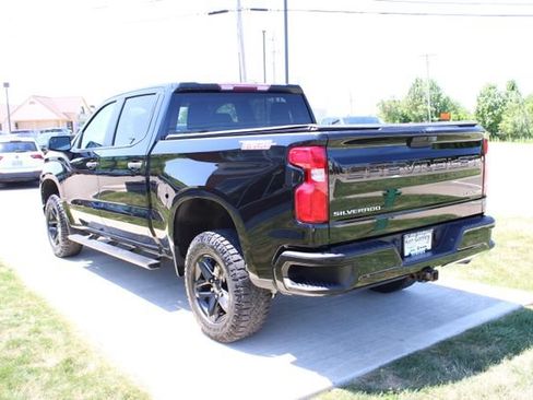 Used 2021 Chevrolet Silverado 1500 Custom Trail Boss AWD/4WD image 30