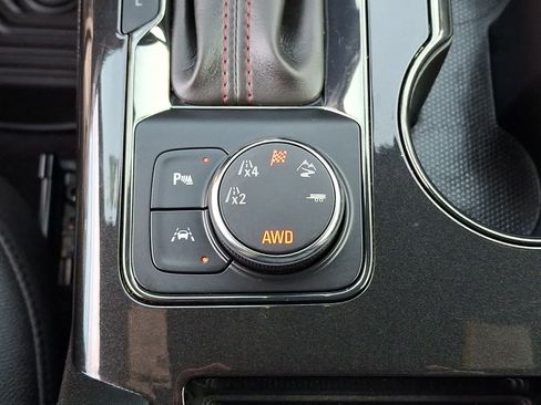 Used 2021 Chevrolet Blazer RS AWD/4WD image 27