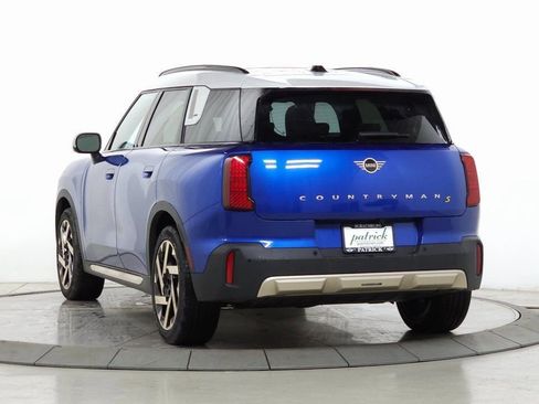 New 2025 MINI Cooper Countryman SE image 6