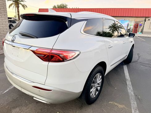 Used 2022 Buick Enclave Premium image 8