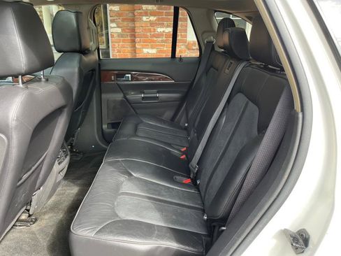 Used 2013 Lincoln MKX AWD image 8