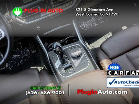 Used 2020 BMW 330i Sedan w/ M Sport Package RWD image 18