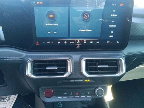 Used 2024 Ford Mustang GT Premium image 22