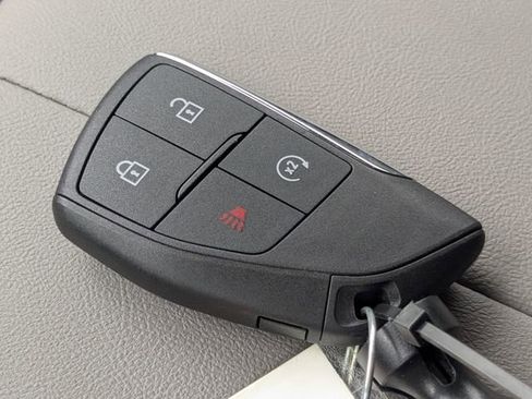 New 2026 GMC Terrain Elevation w/ LPO, Floor Liner Package AWD/4WD image 32