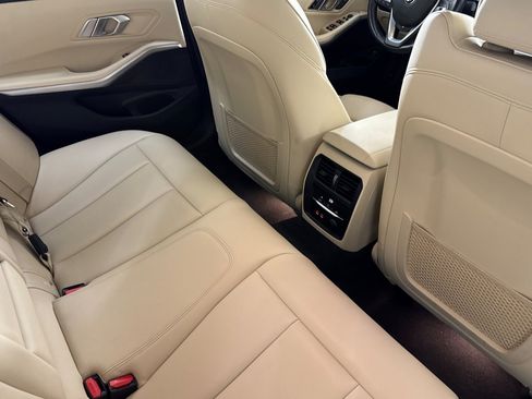 Used 2019 BMW 330i Sedan w/ Premium Package RWD image 32