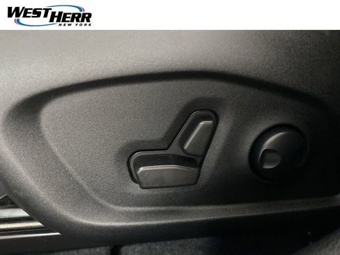 Used 2022 Jeep Compass Latitude w/ Convenience Group image 16