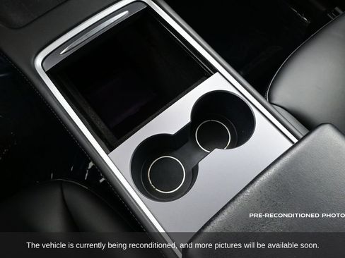 Used 2023 Tesla Model Y Long Range image 20