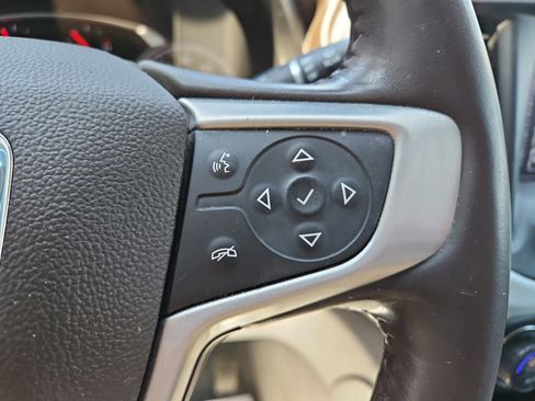 Used 2019 GMC Acadia SLT FWD image 15