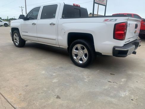 Used 2015 Chevrolet Silverado 1500 LTZ Z71 w/ LTZ Plus Package AWD/4WD image 4