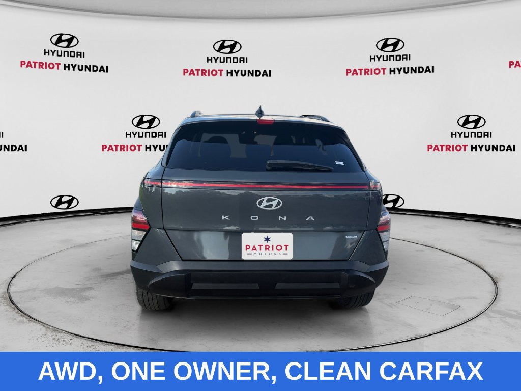 Used 2024 Hyundai Kona SEL AWD/4WD image 4