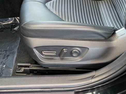 Certified 2023 Toyota Camry SE image 12