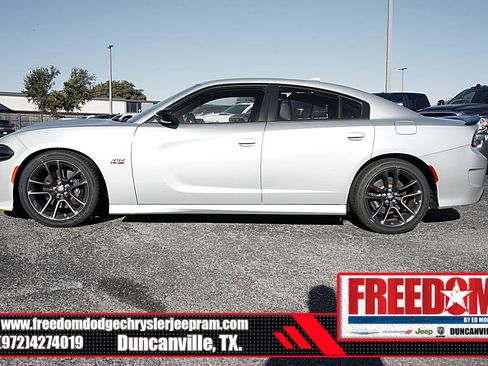 New 2023 Dodge Charger Scat Pack w/ Plus Group image 2