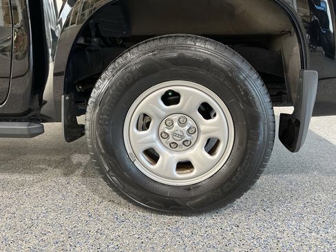 Used 2022 Nissan Frontier S image 19