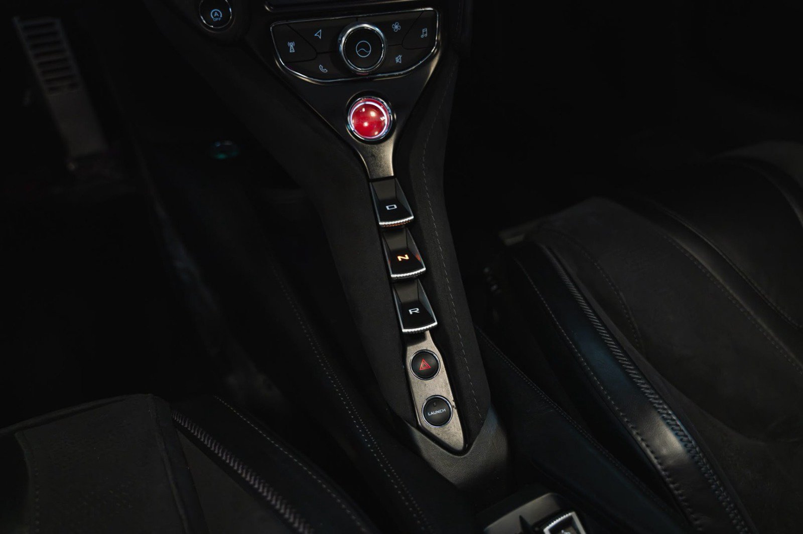 Used 2020 McLaren 720S Performance RWD image 32