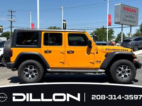 Used 2021 Jeep Wrangler Unlimited Rubicon AWD/4WD image 3