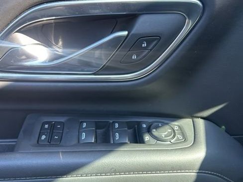 Used 2023 Chevrolet Tahoe LT w/ LT Signature Plus Package image 32