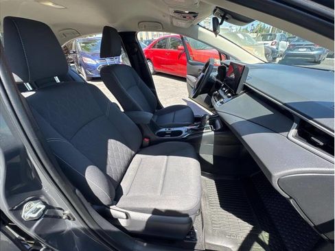 Used 2023 Toyota Corolla LE FWD image 23