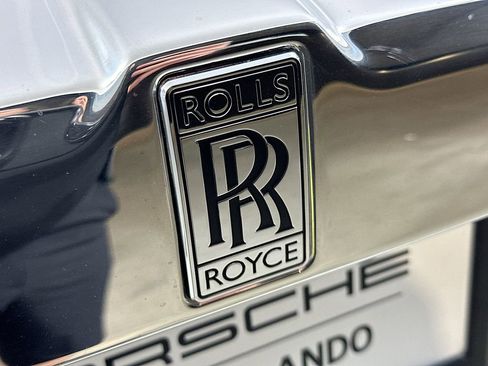 Used 2018 Rolls-Royce Phantom Sedan image 33