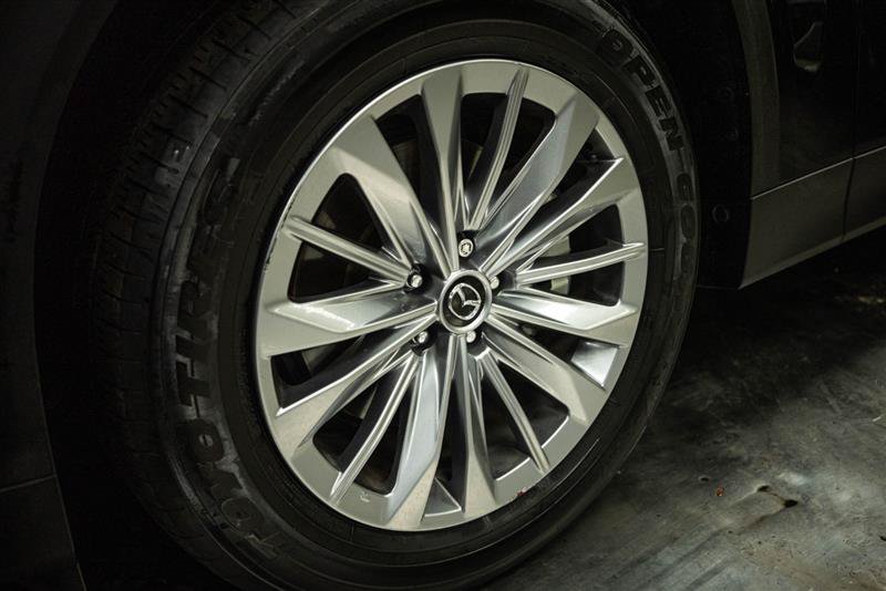 Used 2024 MAZDA CX-90 Plug-In Hybrid w/ Preferred AWD/4WD image 3